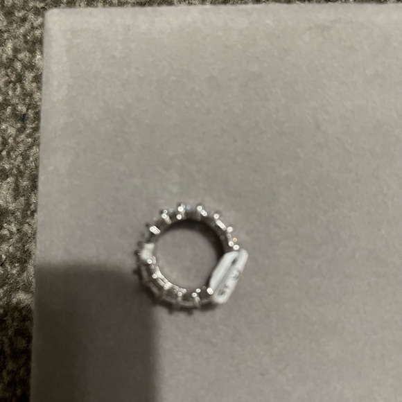 Elegant Silver Women's Ring Set - Picture 3 of 3